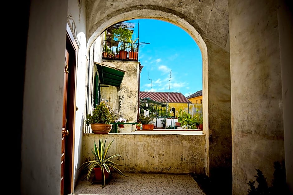 Elegant B&B - Il Vicolo storico