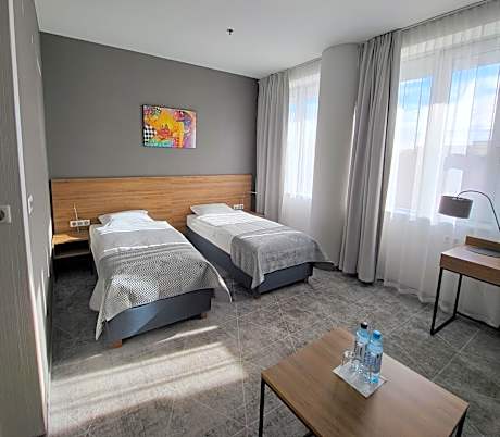 Large Twin Room
