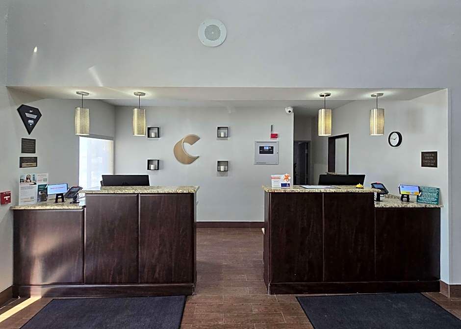 Comfort Suites Terre Haute University Area