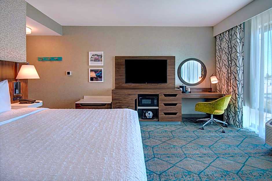 Hampton Inn By Hilton & Suites Sunnyvale-Silicon Valley, Ca