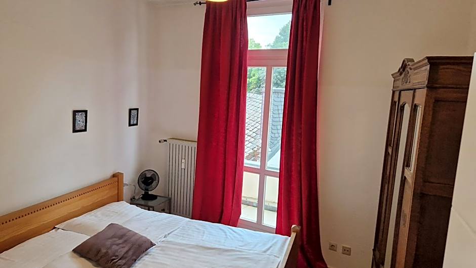 FHS ApartHotel
