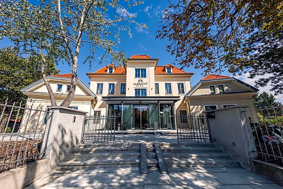 Hotel ALBRECHT