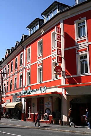 Altstadt Hotel Mosser Villach mit Parkplatz