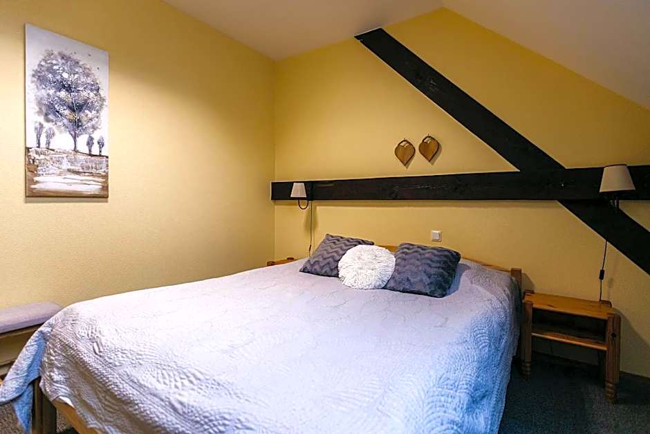 Jaunmoku Palace Complex Hotel