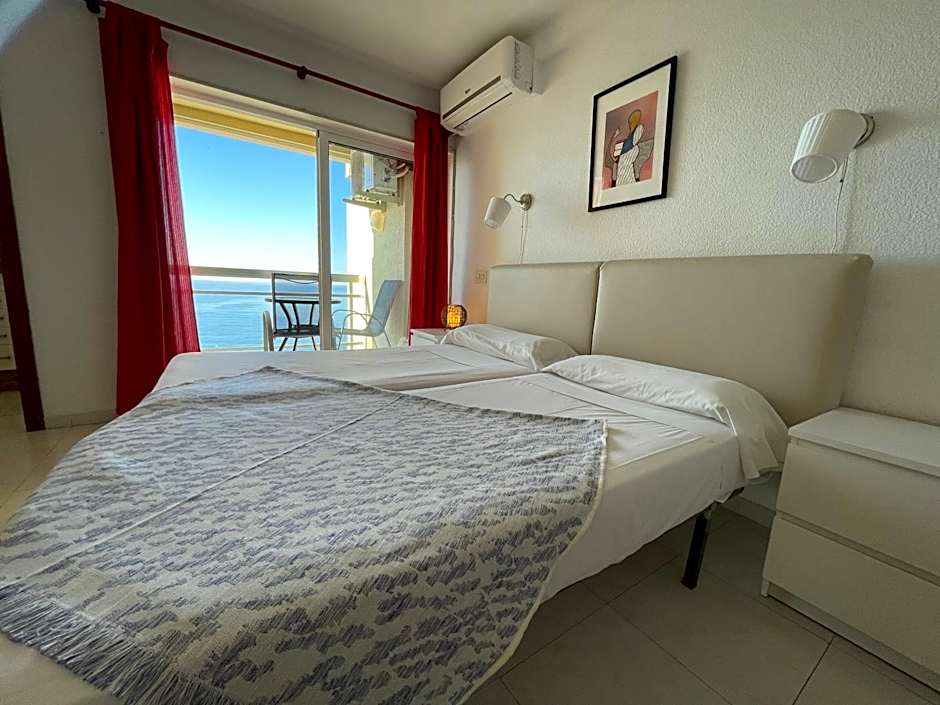 Apartamentos Boutique CHINASOL con Parking y Desayuno Incluidos