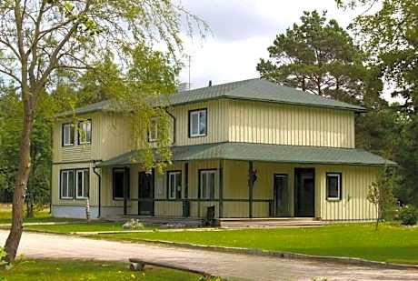 Suurlahe Guesthouse