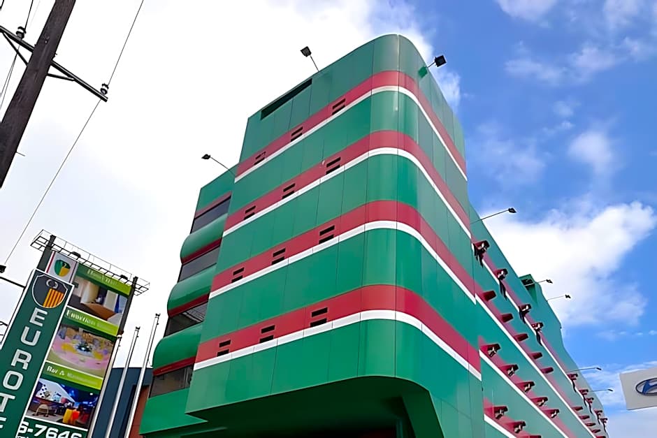 Eurotel Las Pinas Hotel
