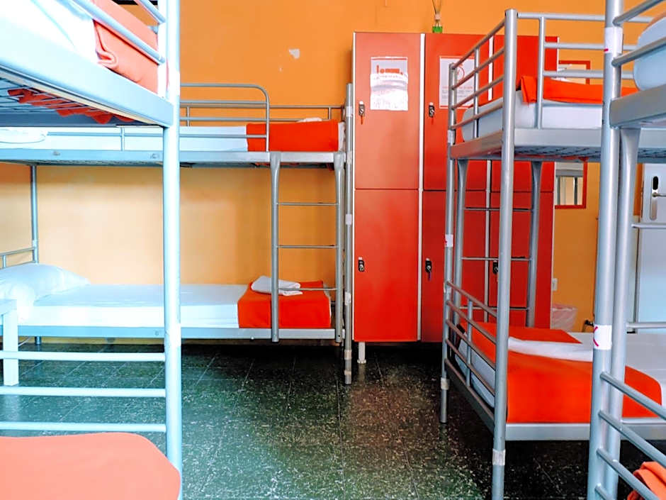 Feetup Home Backpackers Valencia