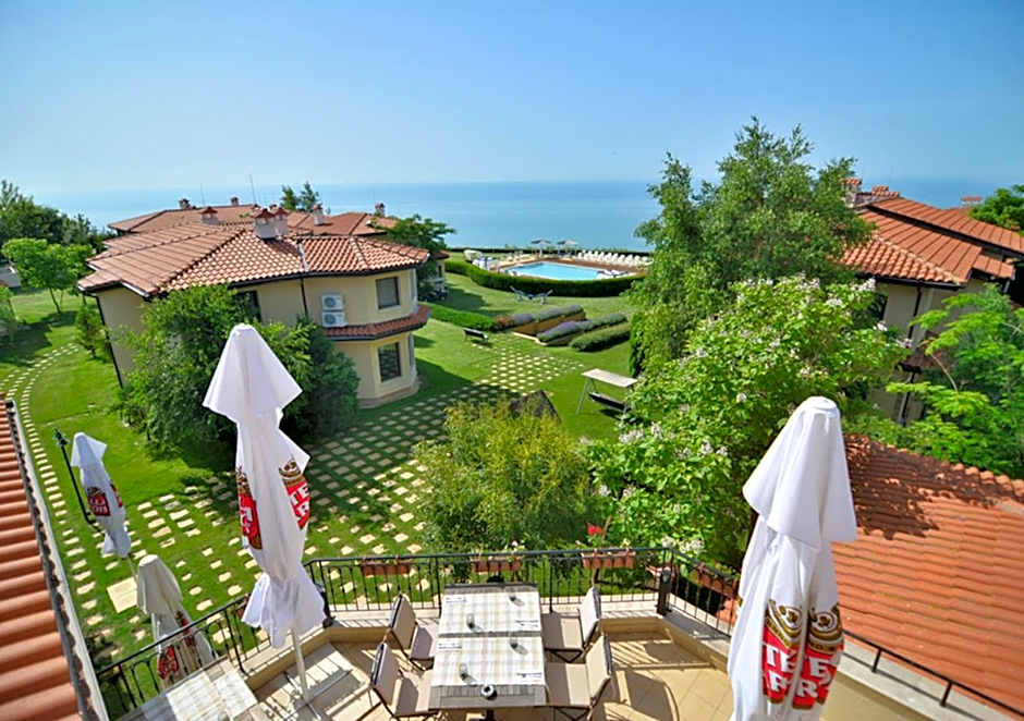 Club Residence at BlackSeaRama Golf