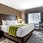 Comfort Inn & Suites Tualatin Lake Oswego South