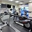 Holiday Inn Express & Suites Laurel Lakes By IHG