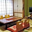 Waraku Yuen