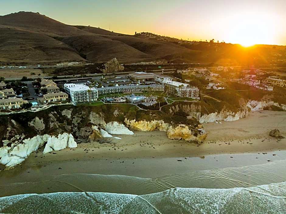 The Seacrest Oceanfront Hotel