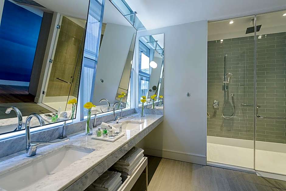 NH Collection Santiago Casacostanera