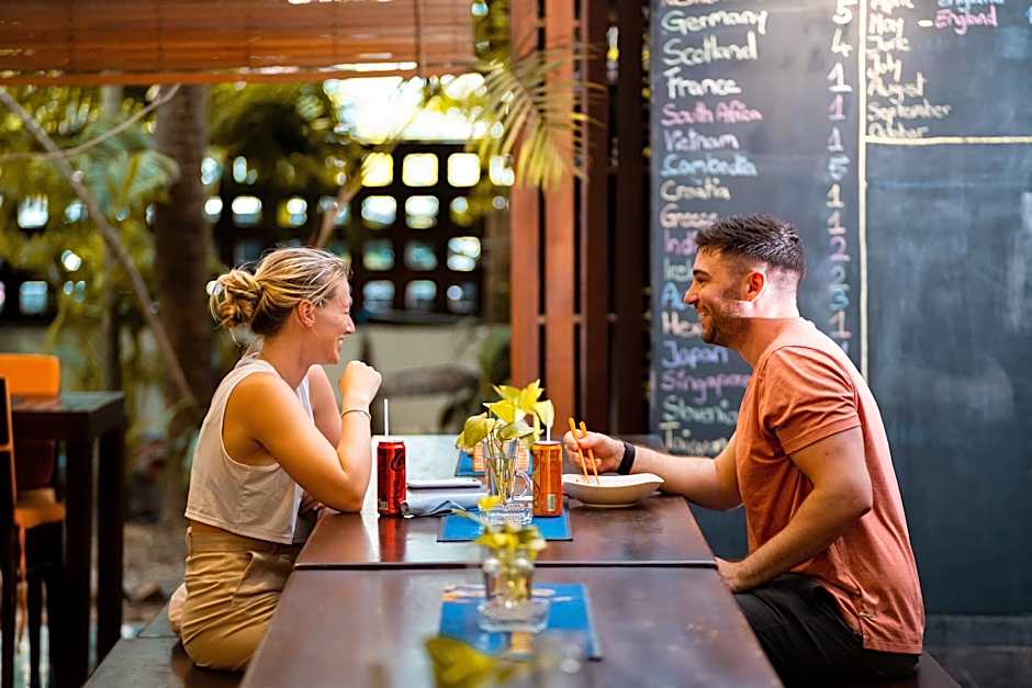 Mad Monkey Phnom Penh