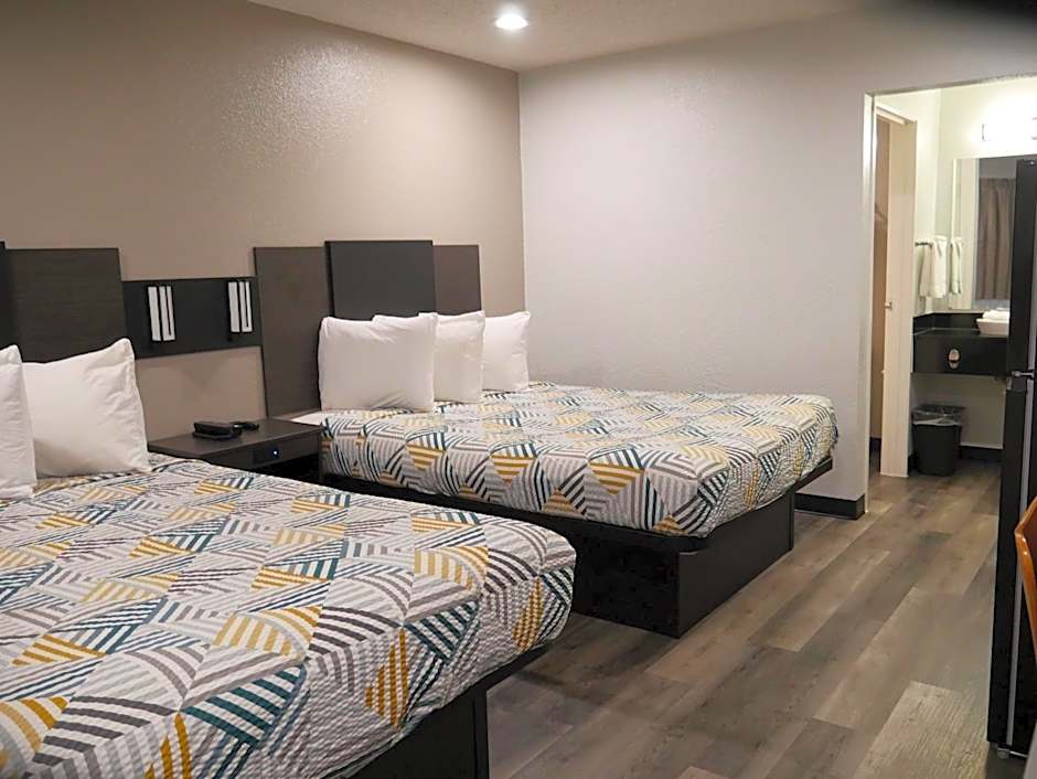 Motel 6-Tacoma, WA - South