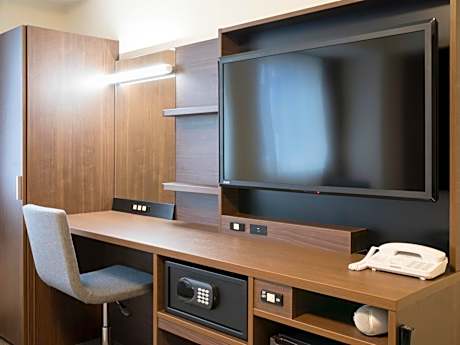 Standard Twin Room - Non-Smoking