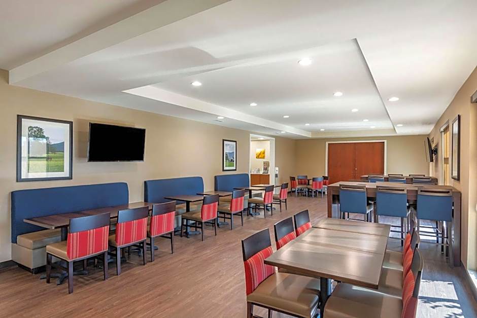 Comfort Inn & Suites