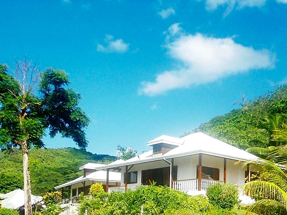 La Residence Villas & Studios