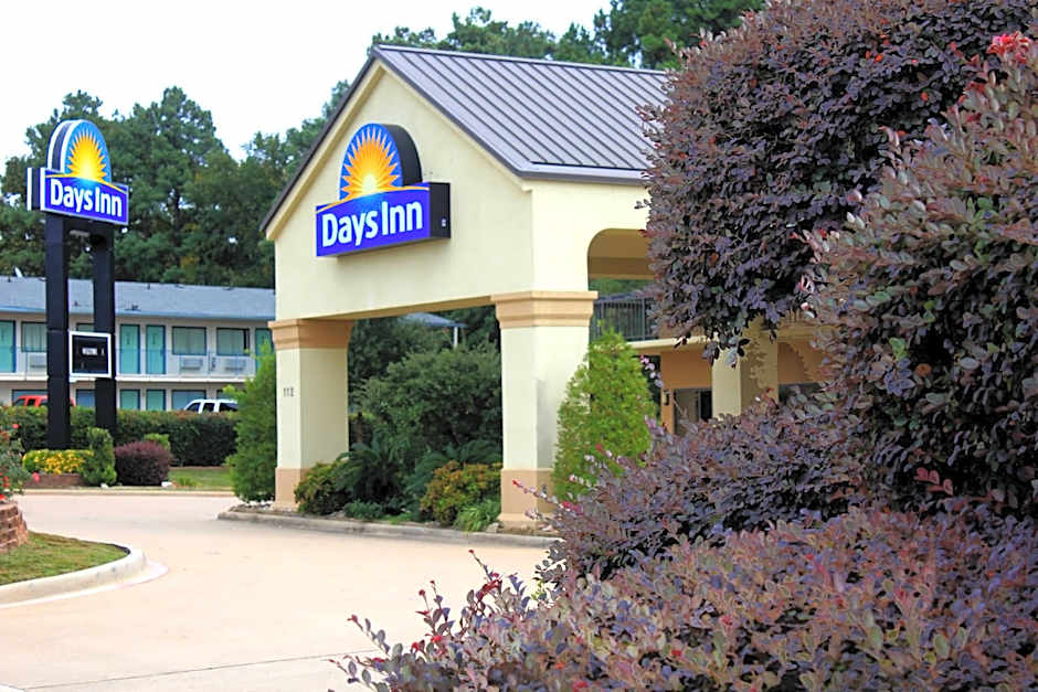 Days Inn by Wyndham Longview South