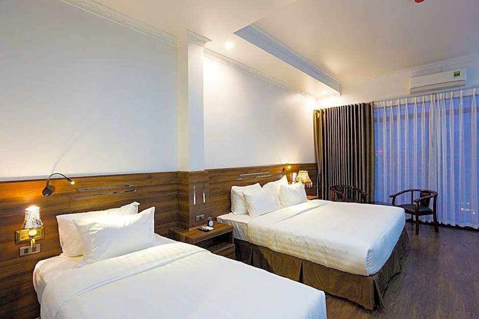 RIO HOTEL