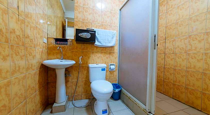 RedDoorz @ Clarkview 21st Street Angeles City