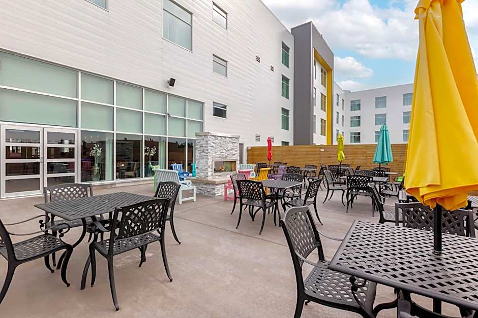 BW Plus St. John's Airport Hotel and Suites