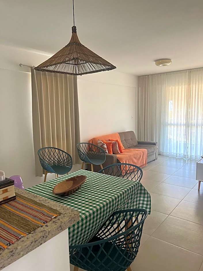 Apartamento em condomínio com passeio incluso