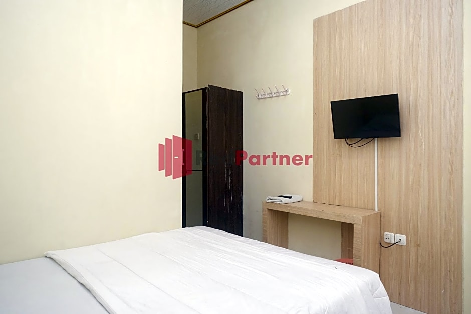 Wisma Fortuna Syariah Mitra By RedDoorz – Sukoharjo, SD