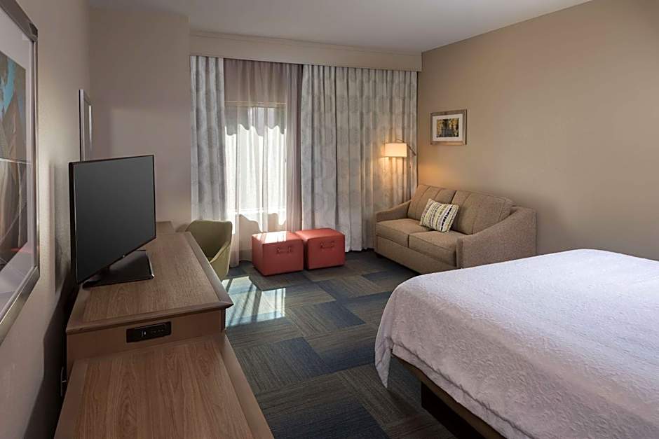 Hampton Inn By Hilton & Suites-Asheville Biltmore Village, NC