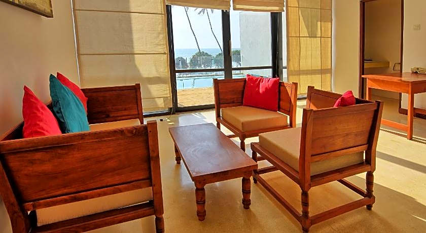 Grand Beach Wijayaleisure 