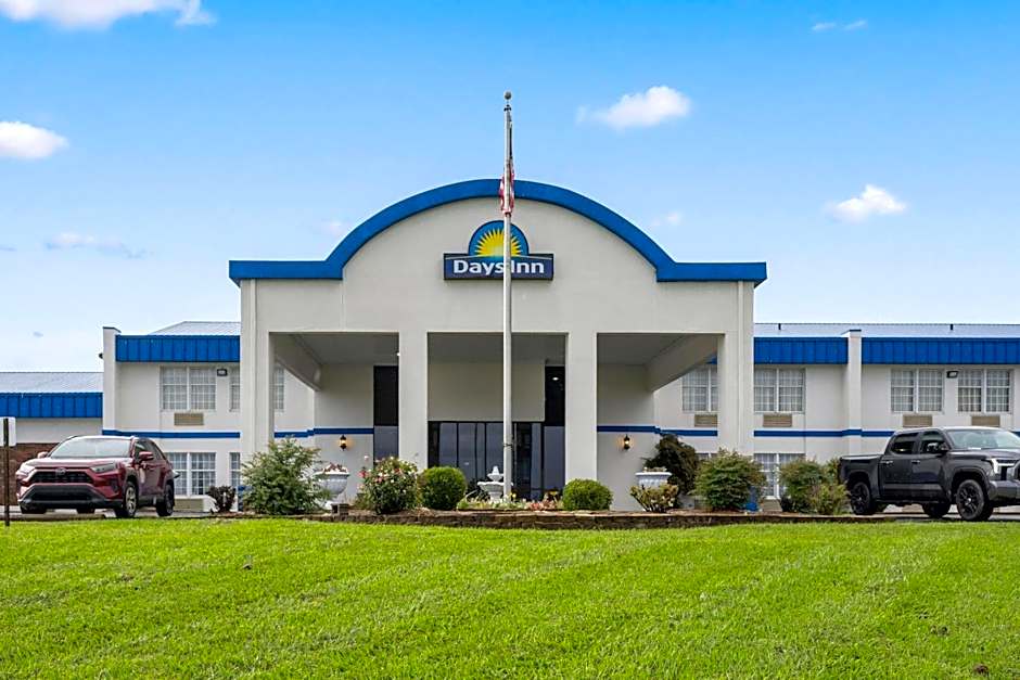 Days Inn by Wyndham Madisonville