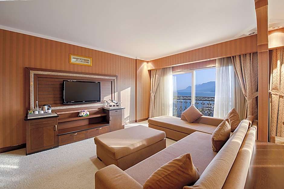 Megasaray WestBeach Antalya