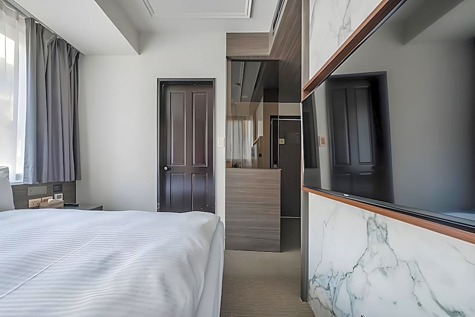 Dream Mansion Hotel