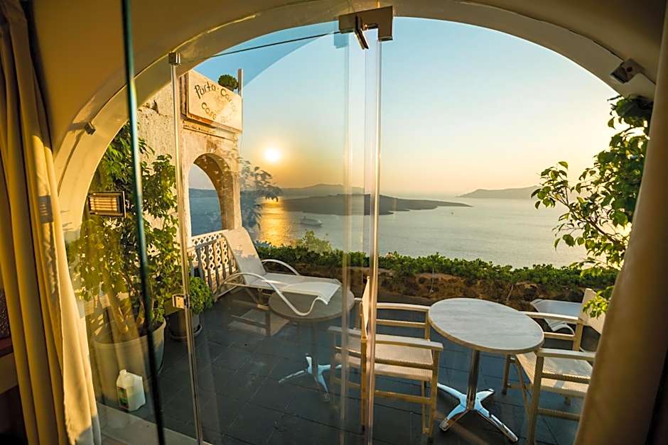 Kratiras View Luxury Suites