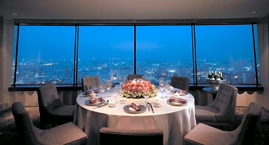 Shangri-La's Far Eastern Plaza Hotel, Tainan
