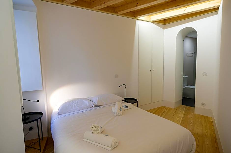 Change The World Hostels - Coimbra - Almedina