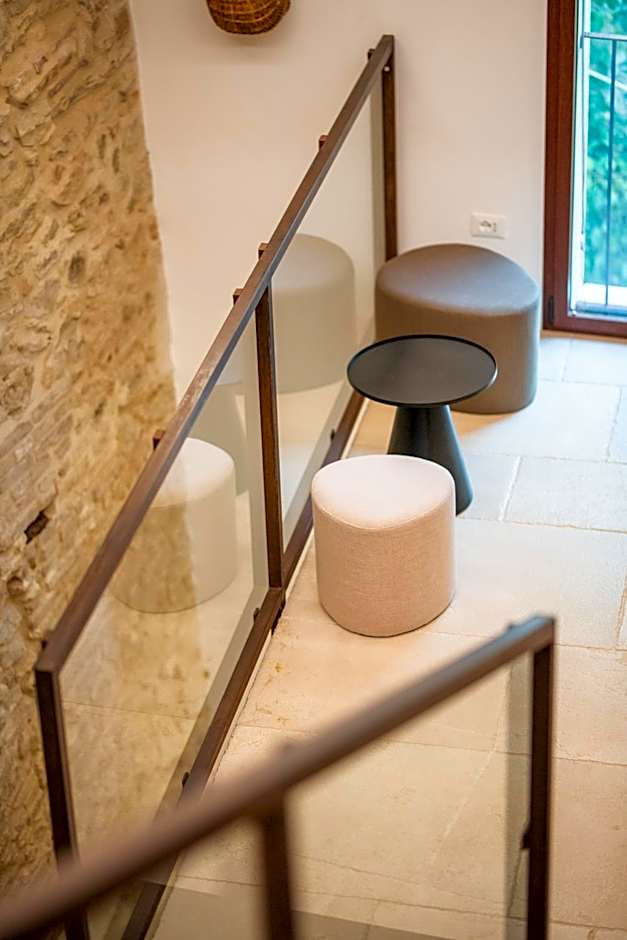 Borgo Baccile by Vini Fantini