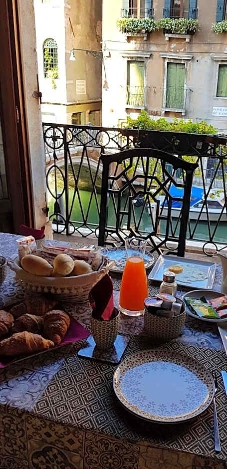 B&B Luxury San Firmino Canal View