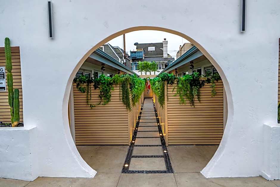 The Boardwalk Hotel
