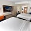 Holiday Inn Express and Suites Fort Lauderdale Airport West By IHG