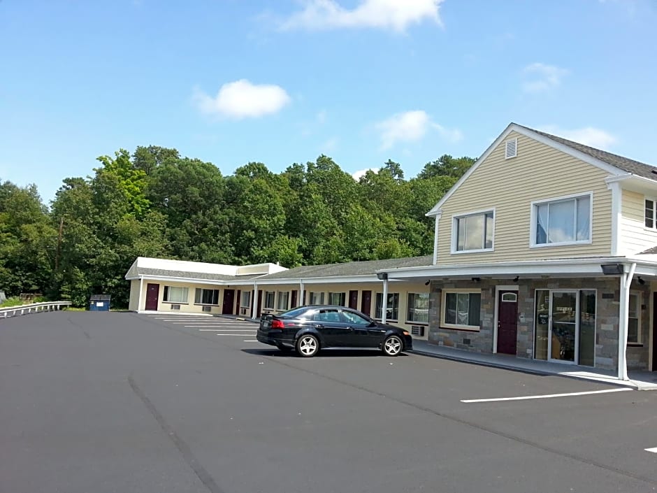 Americas Best Value Inn Providence-North Scituate