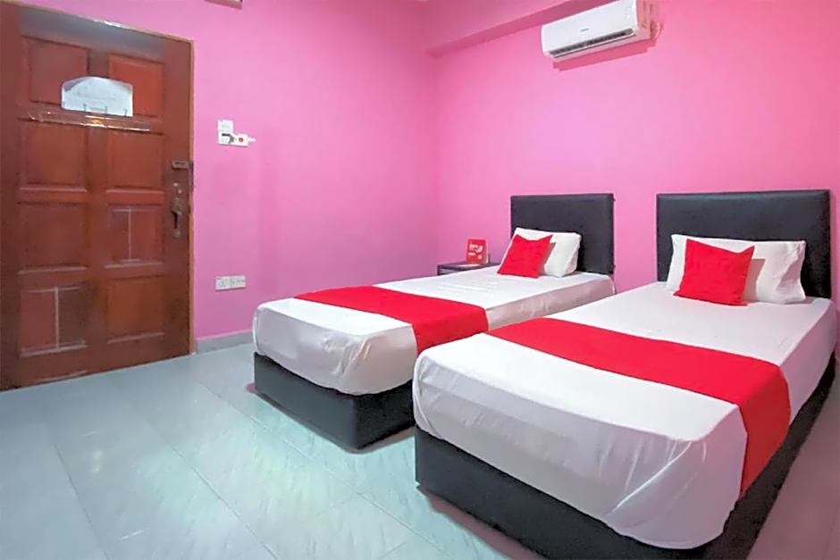 Coop Hotel Kangar