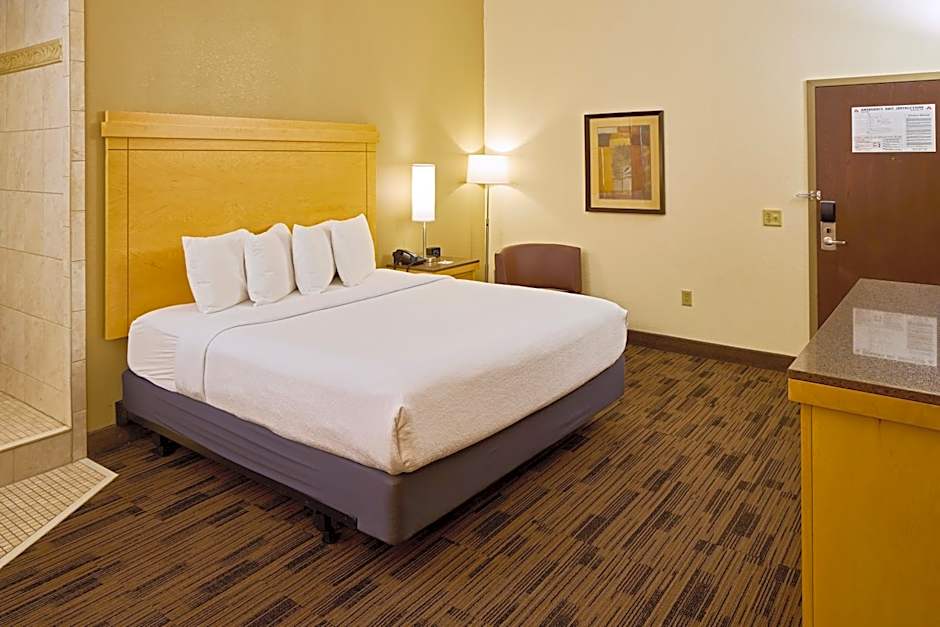 Livinn Hotel Minneapolis South / Burnsville