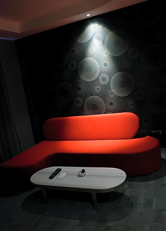 Met Boutique Hotel