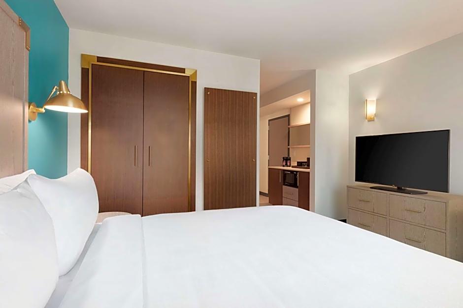 Embassy Suites by Hilton Boulder