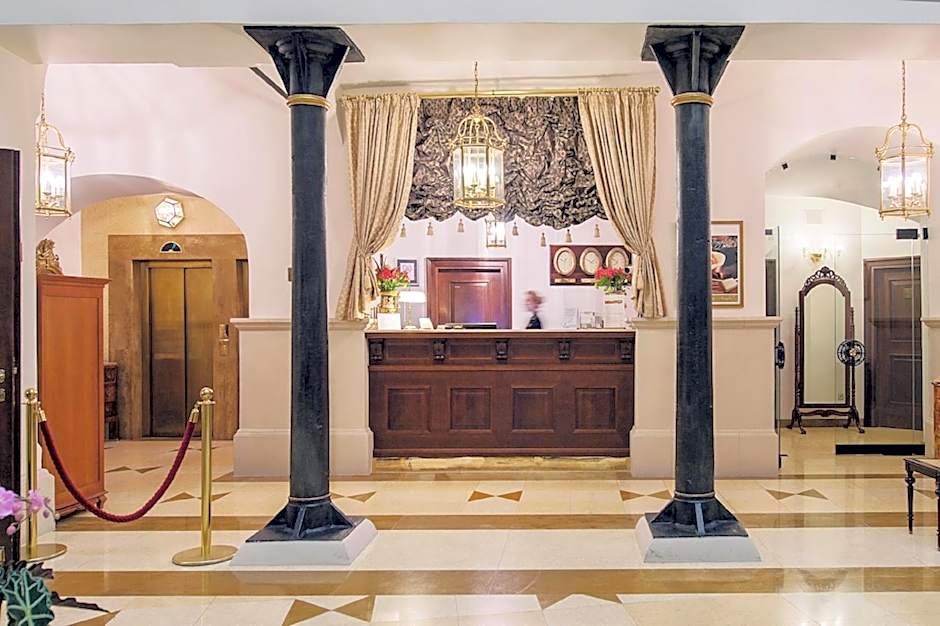 Arcadia Boutique Hotel