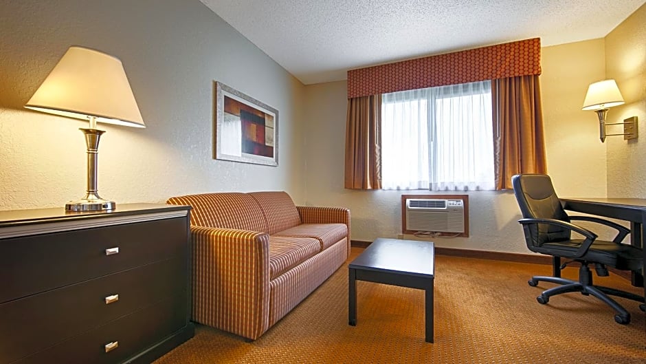 Best Western Mount Pleasant Inn
