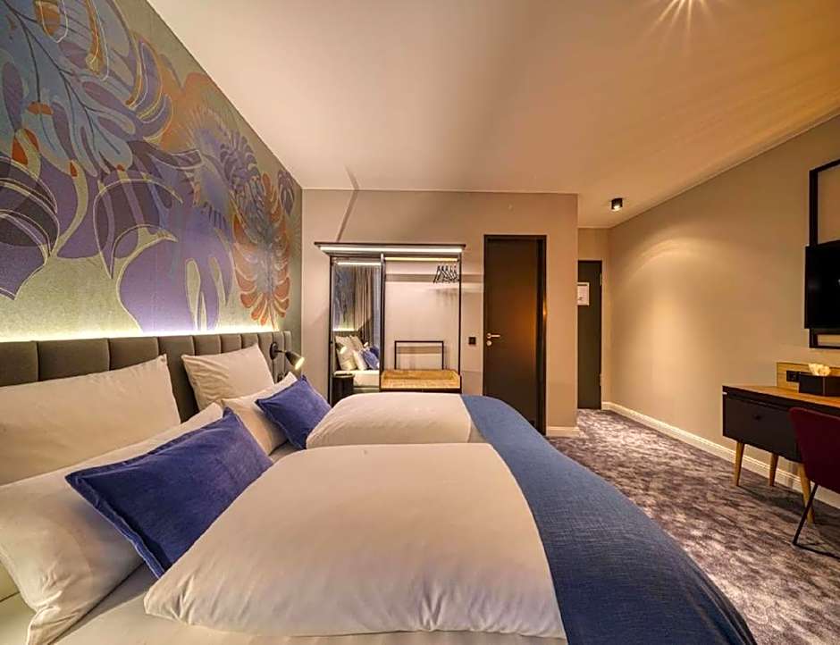 Sunday Hotel Bonn