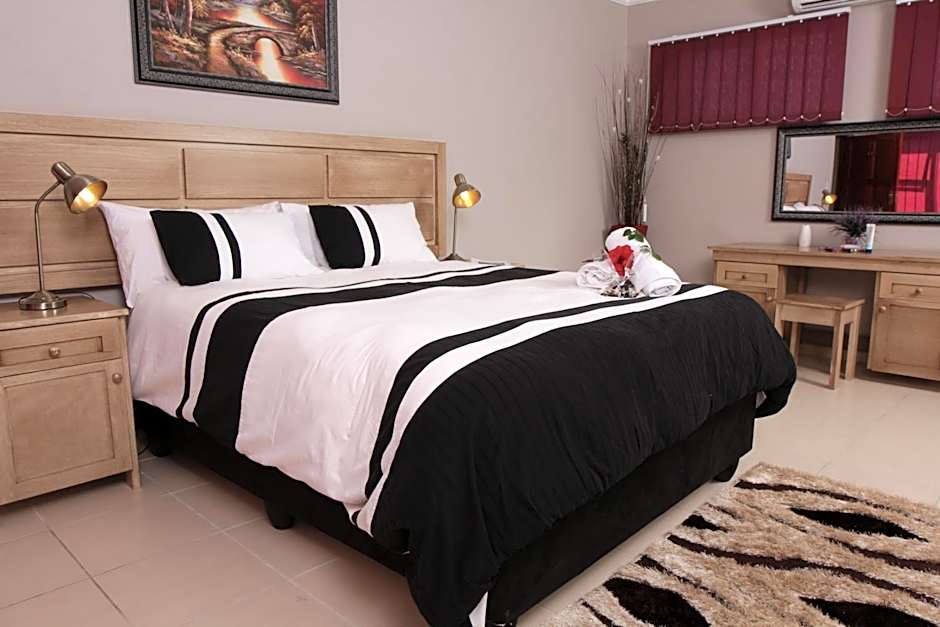 Casa Bianca Guest Lodge